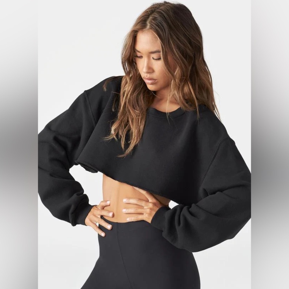Joah Brown Cut Off Sweatshirt in Black